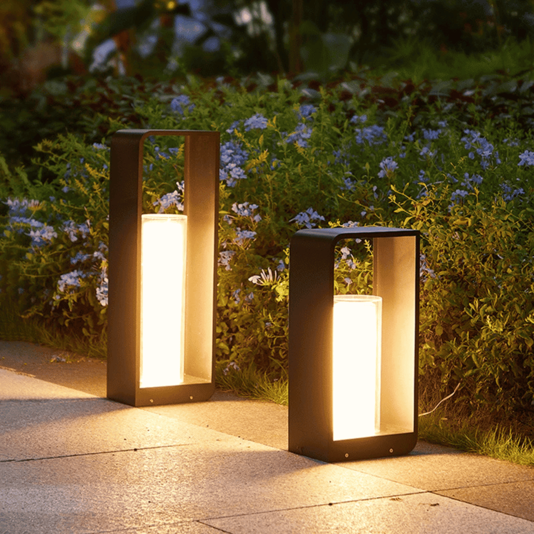 LumoEdge outdoor LED lawn lamp modern pathway garden driveway warm white